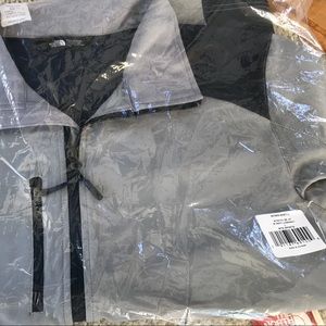 NWT The North Face Stretch SS Gr./Navy Bl. Jacket